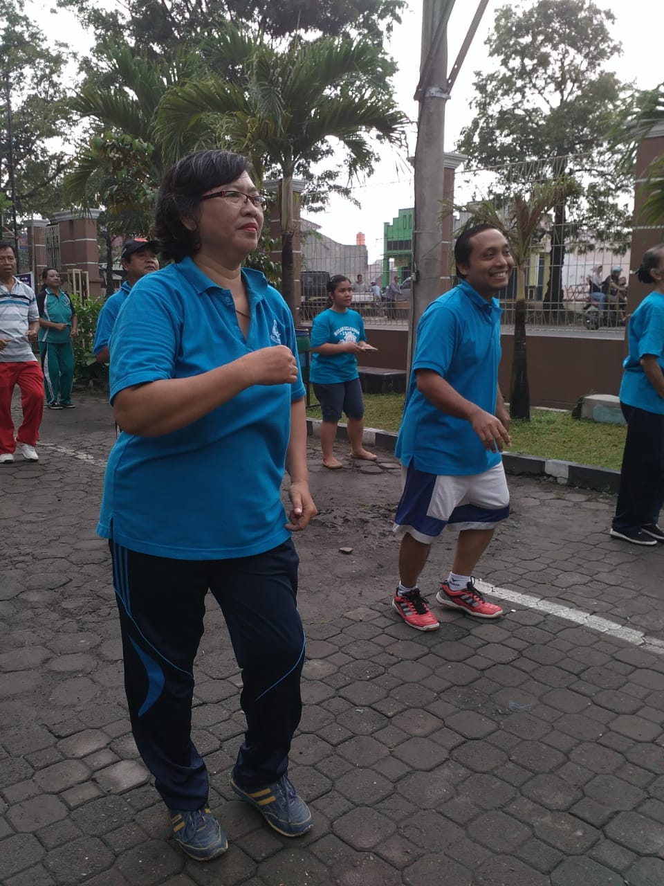 gallery kegiatan, Senam Sehat Bersama Sabtu Sore, Komisi Diakonia, gereja kristen jawa, gkj, gkj baki, gereja kristen jawa baki, baki, sukoharjo, gkj klasis sukoharjo, klasis sukoharjo, klasis, sinode gkj, sinode 